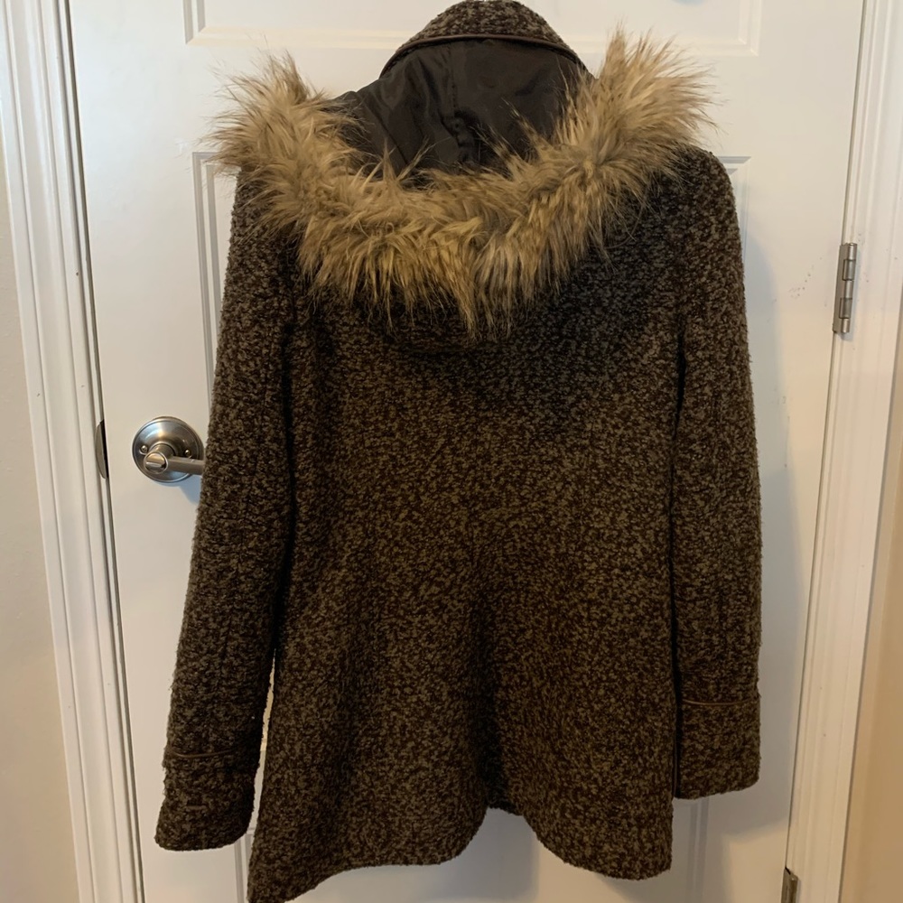 Brown tweed coat with removable faux fur hood - Picture 3 of 10